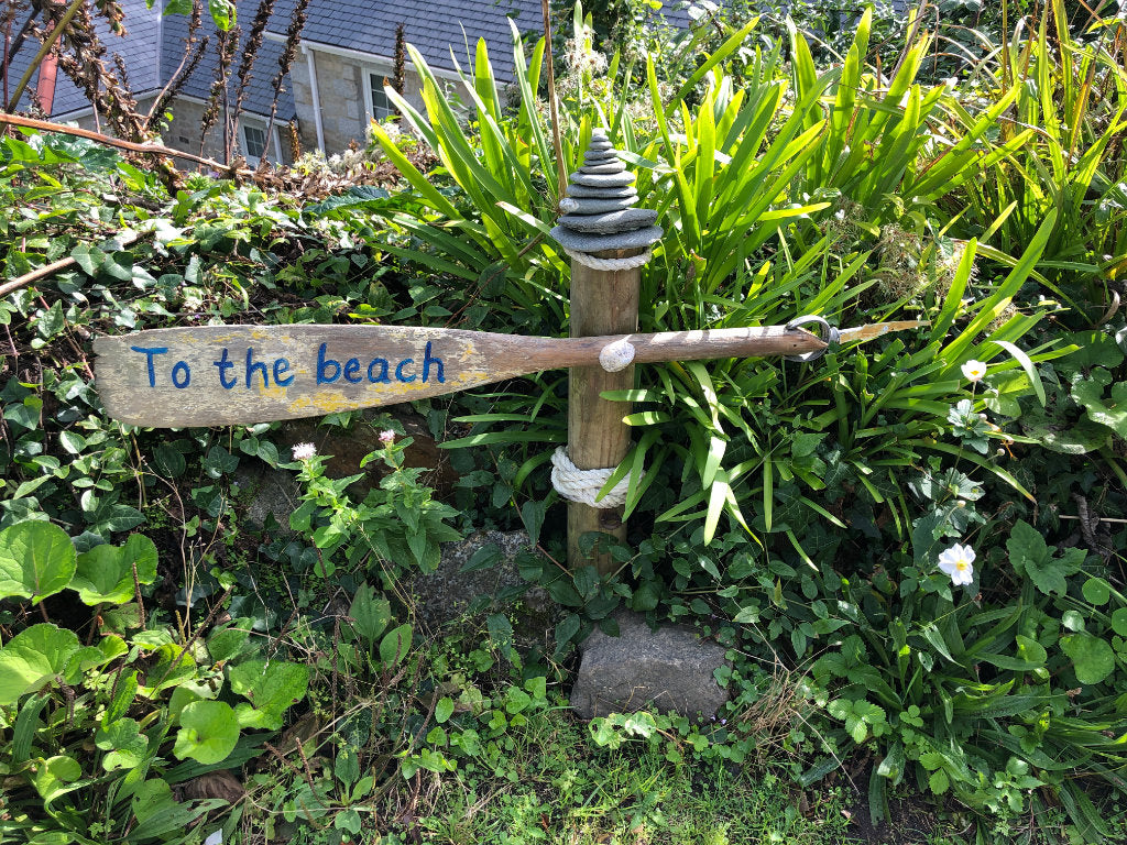 'To the Beach' sign, Carbis Bay