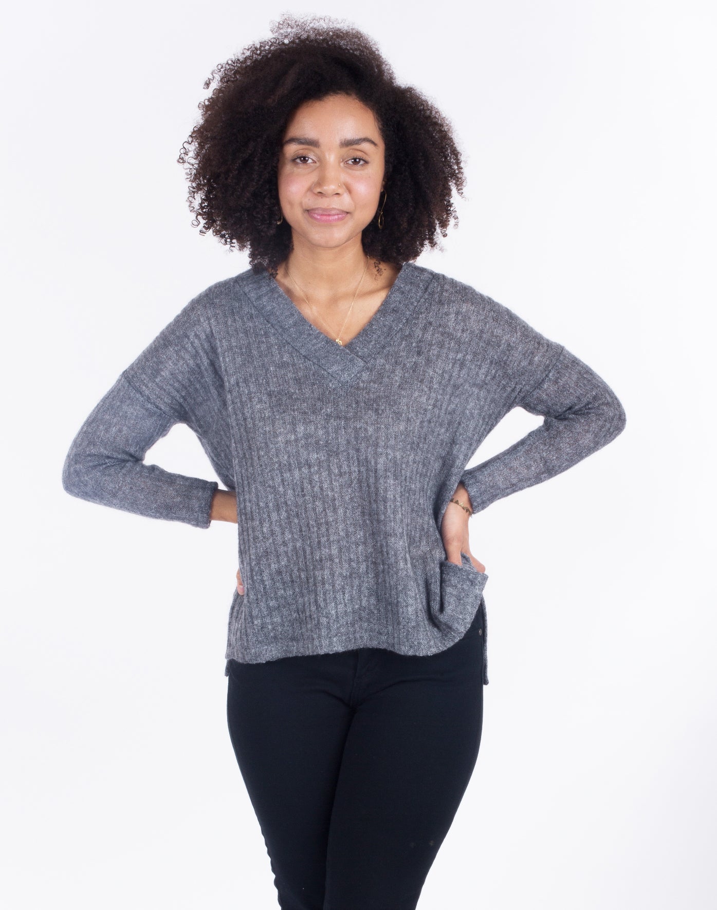 Introducing My Latest Pattern - The Tabor V-Neck! – Sew House Seven