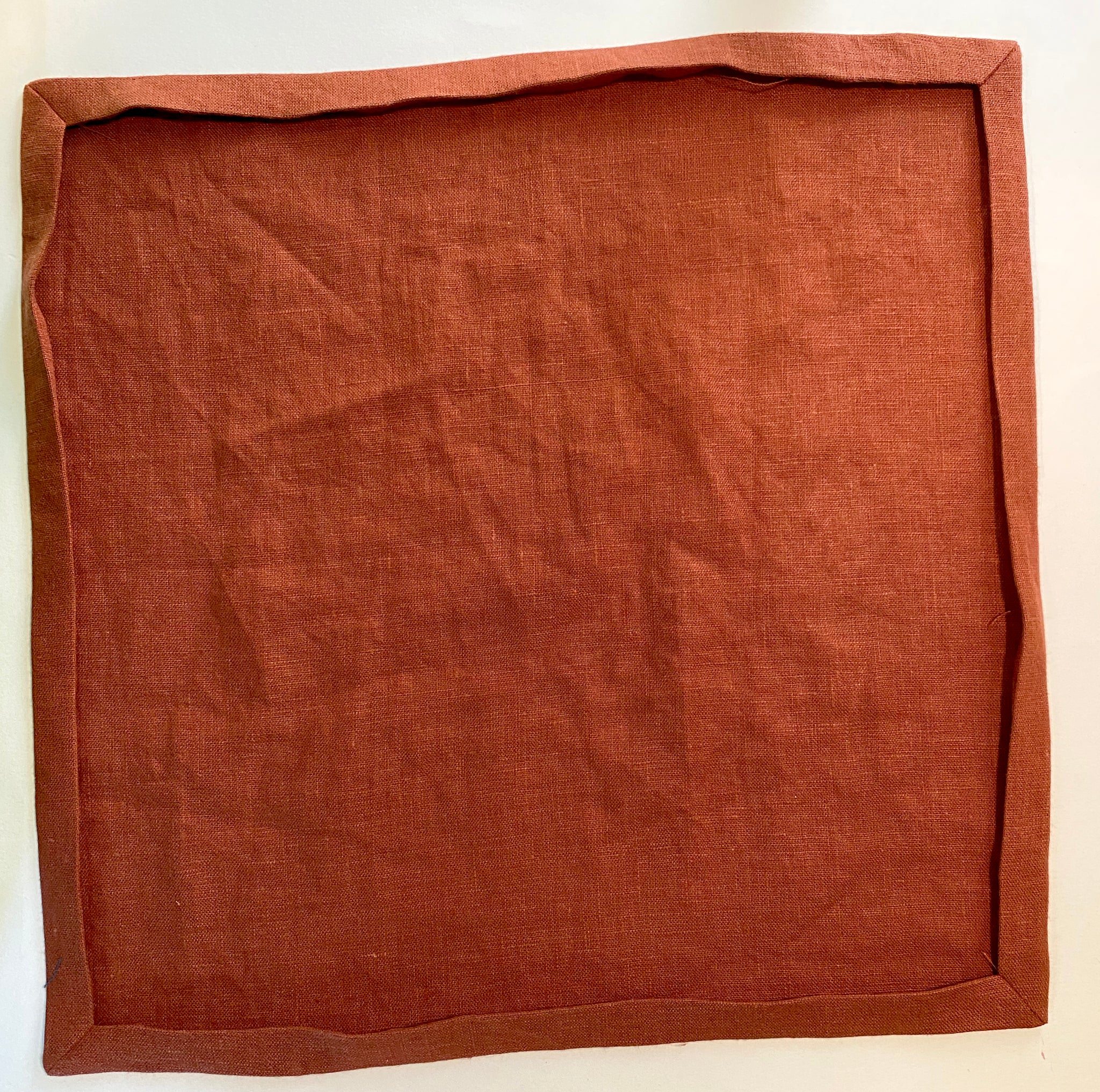 How To Make Mitre-Edged Linen Napkins ⋆ Design Mom