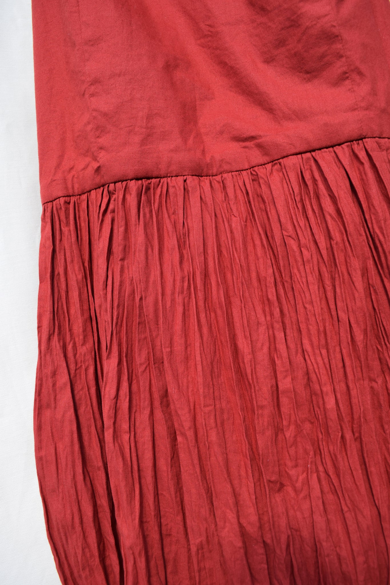 Crinkling The Skirt On The Rose City Halter Dress – Sew House Seven