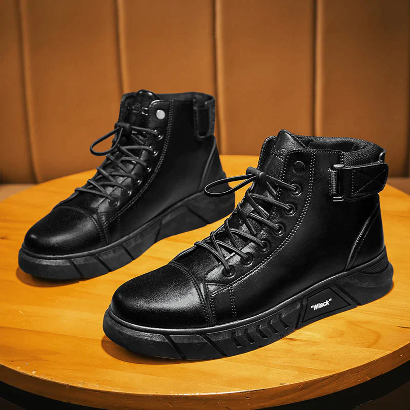 Bota de couro masculina