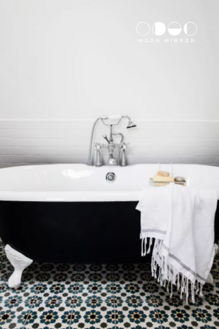 The Moody Black Bathroom Is In—And We're Here for It