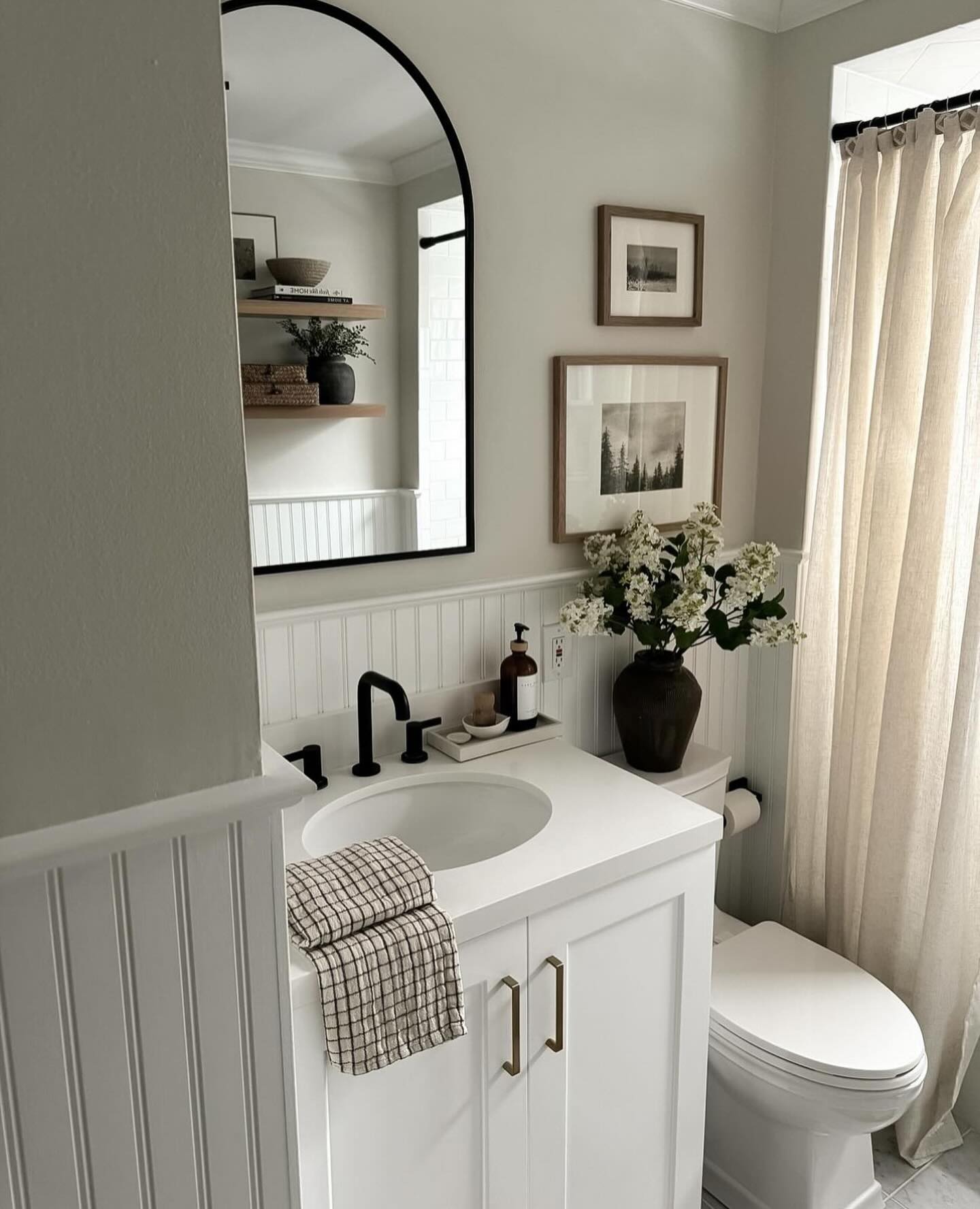 modern minimalist bathroom decor ideas