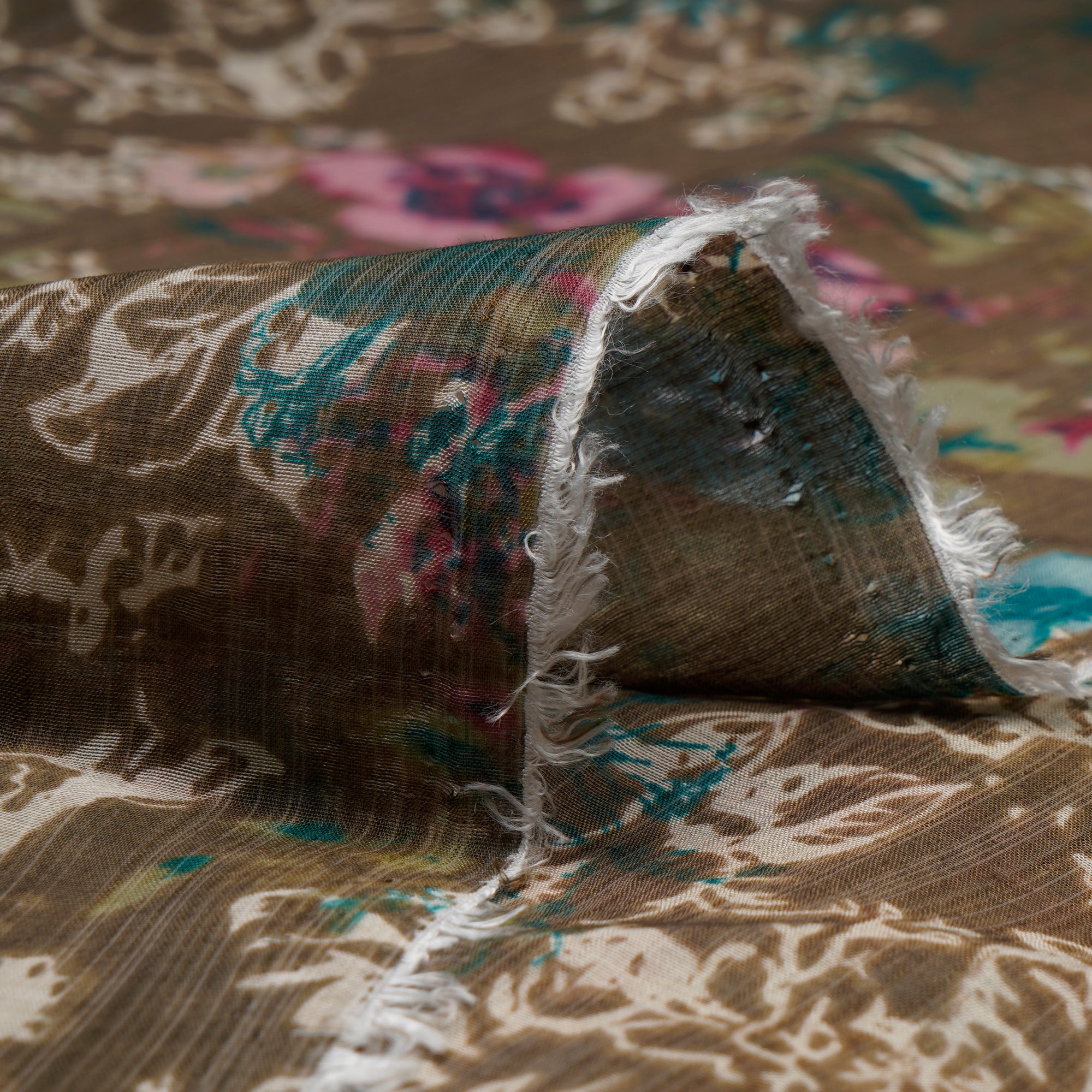 Buy Multi Color Printed Muslin Fabric @Rs. 629 per meter | FFAB