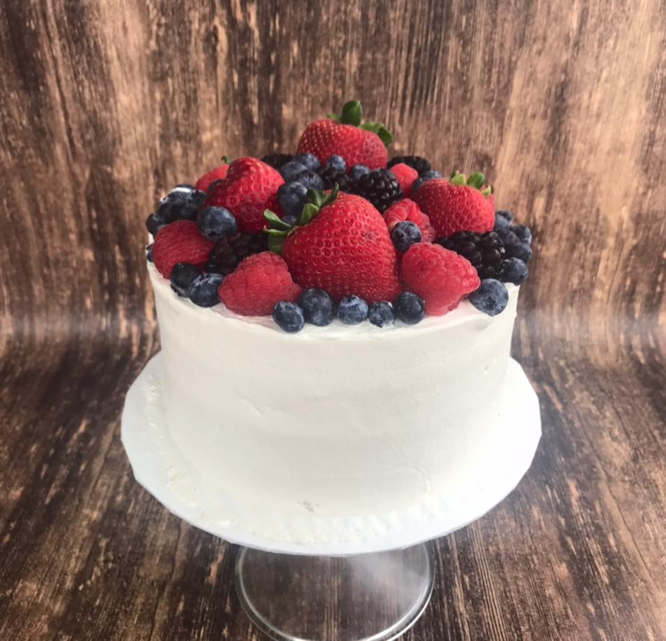 8" Chantilly Cake