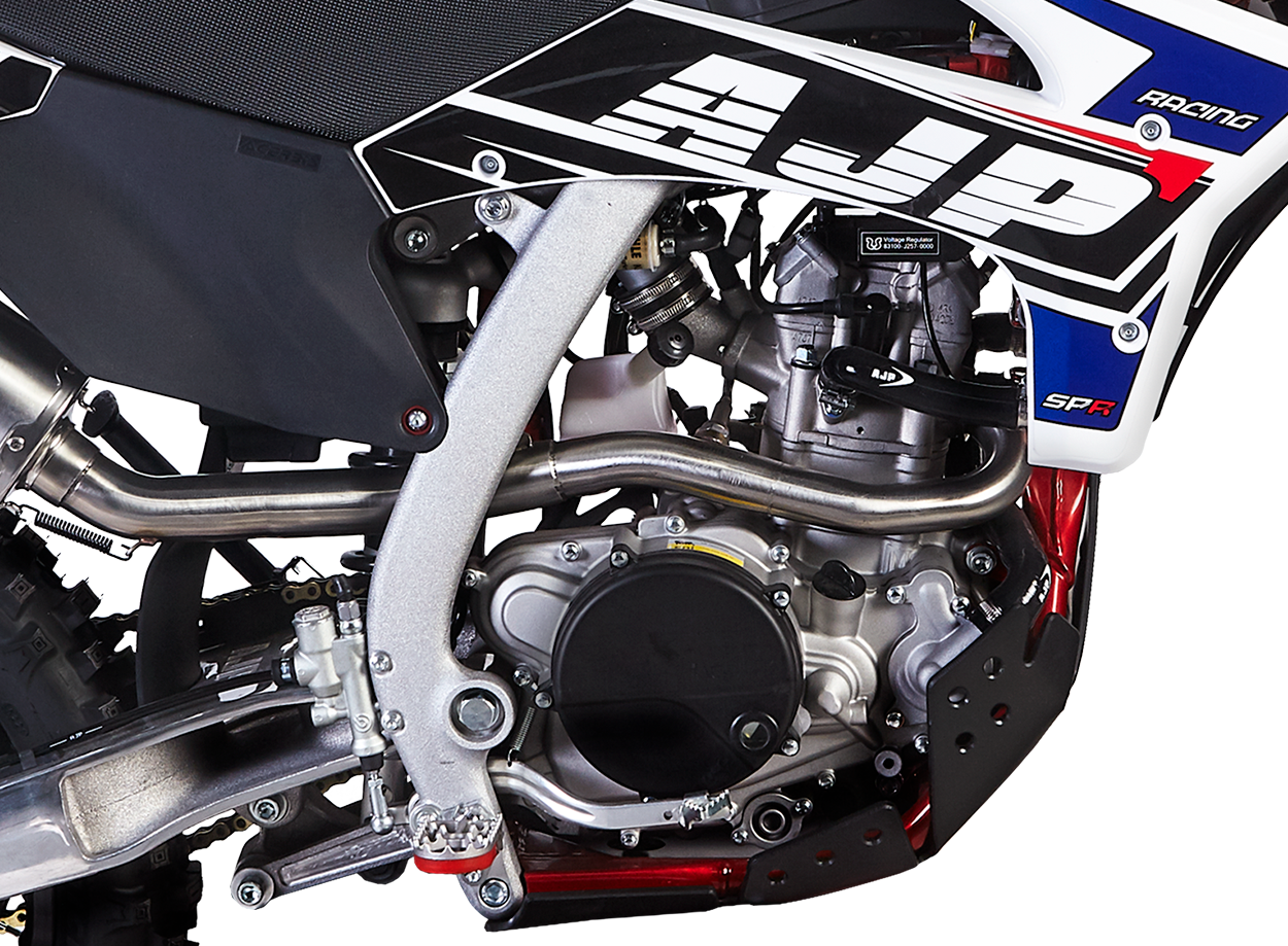 AJP SPR 240 Enduro engine detail