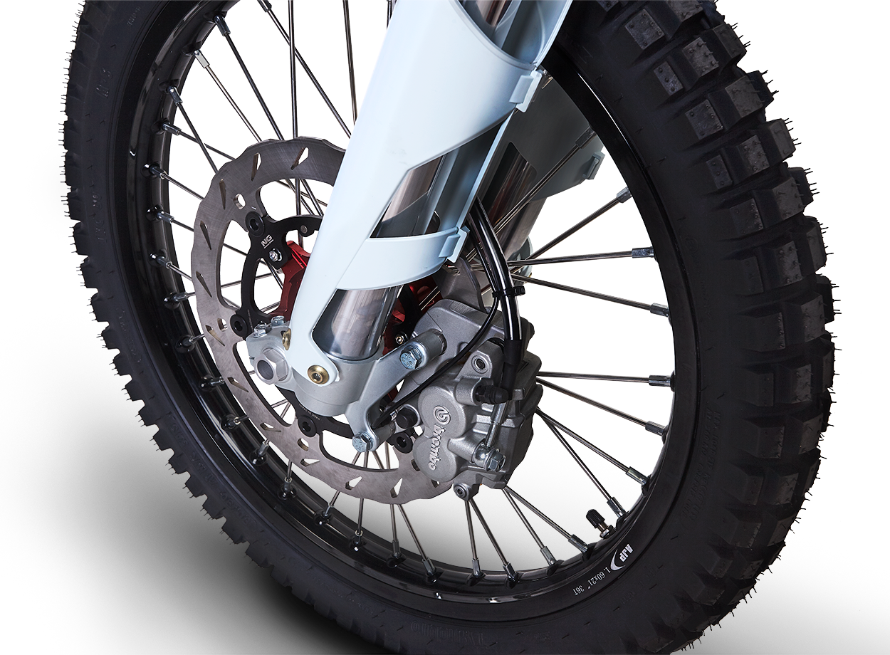 AJP PR7 Adventure front wheel detail