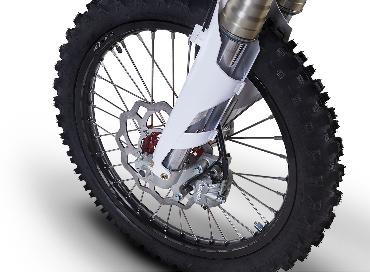 AJP SPR 310R Enduro front wheel detail