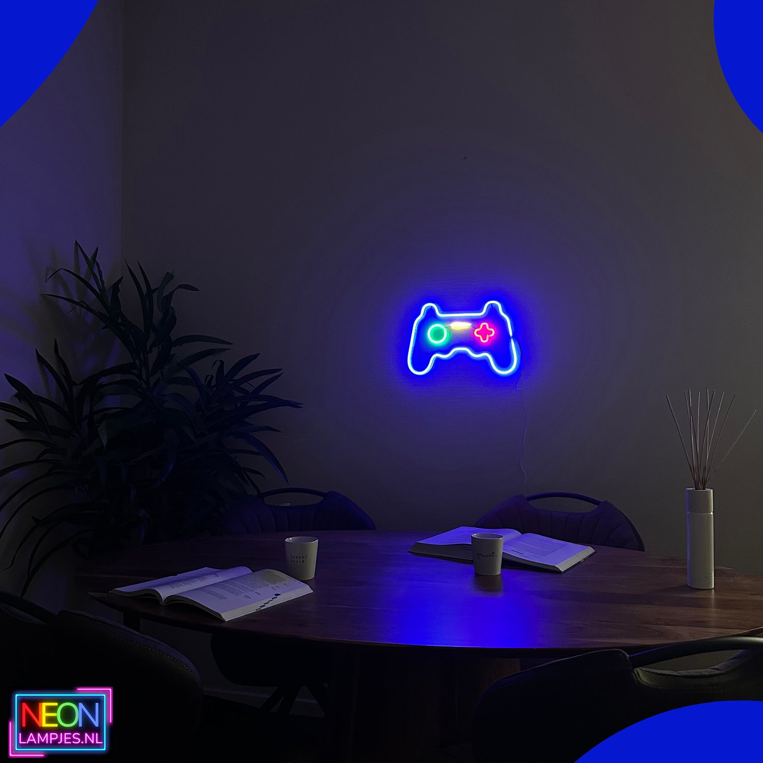 Neon Lamp - Game Controller Blauw - Incl. Ophanghaakjes - Neon Sign - 28 x 41 cm