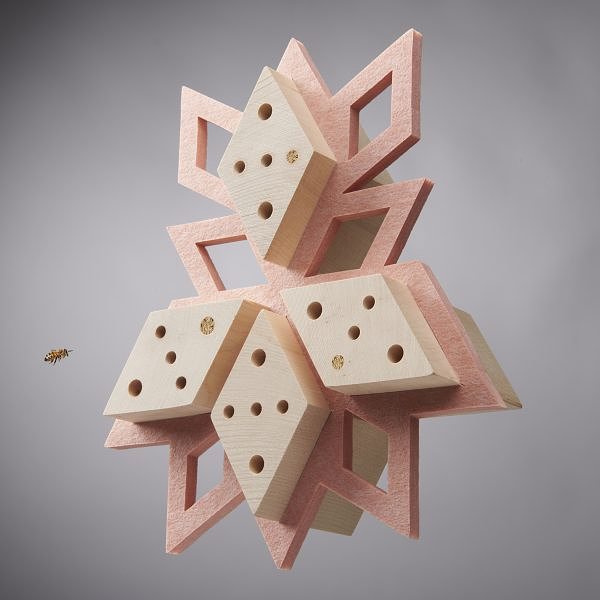 The busy bee hotel - Soft Pink