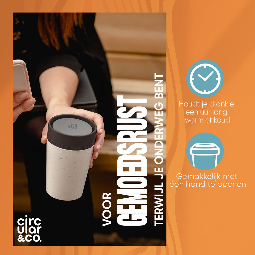 Circular&Co. Coffee mug To Go - Insulated and Leakproof Travel Cup - Cream and Cosmic Black - 340ml