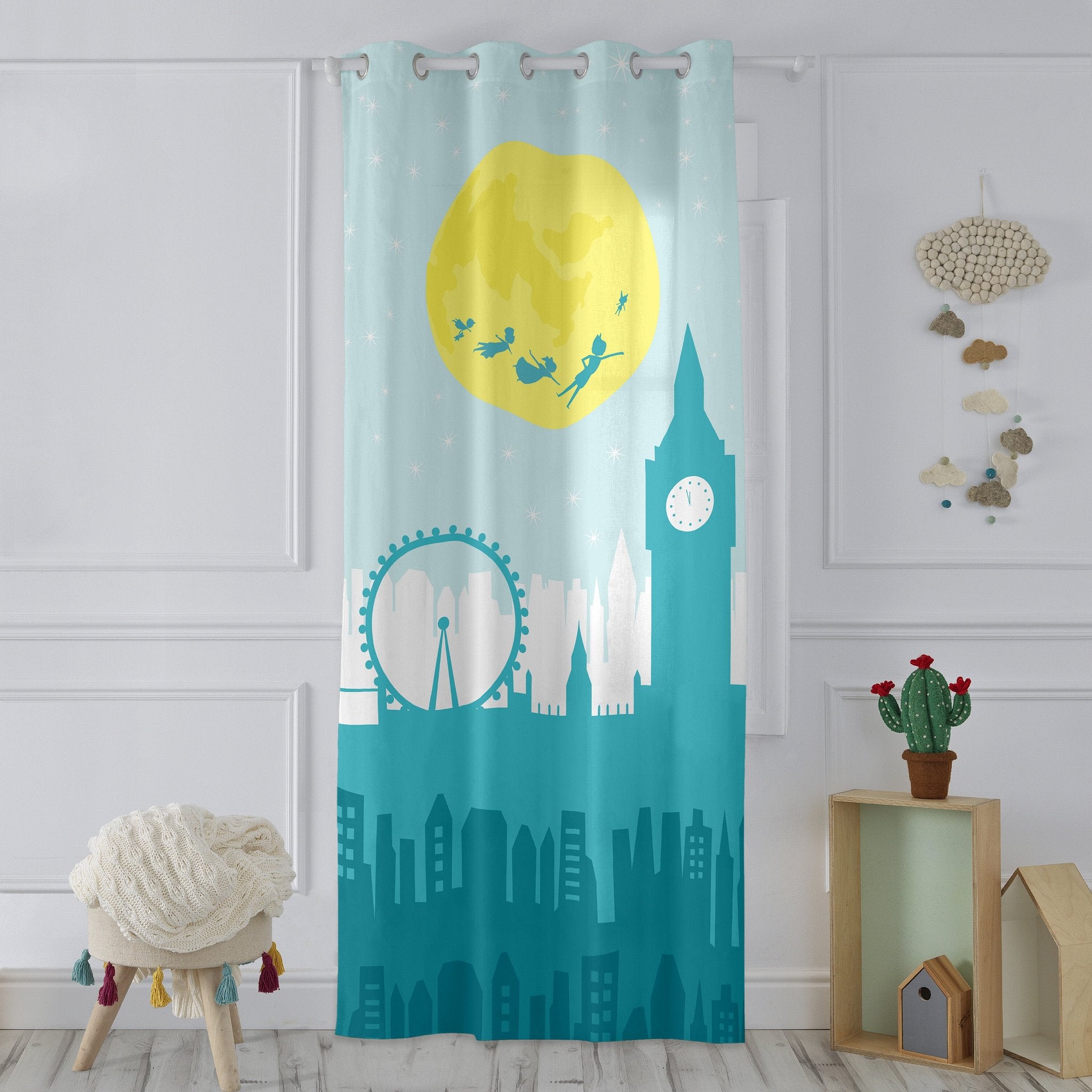 Happy Friday Curtain Flying boy 140x265 cm Multicolor