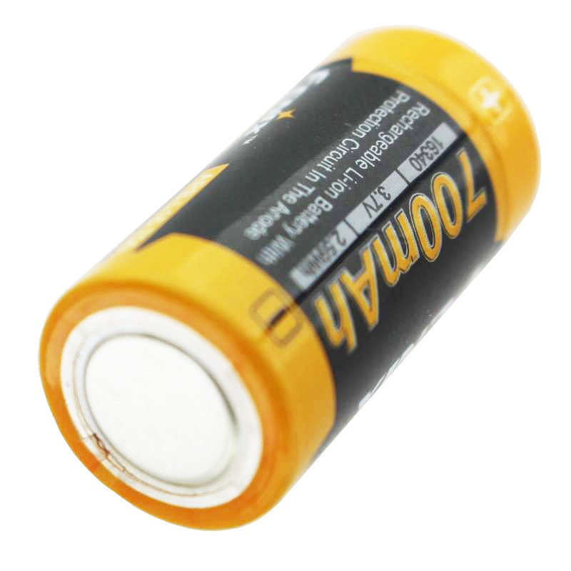 4 x Li-ion-batterijen met 3,7 volt, min. 700 mAh, meestal 760 mAh, max. 820 mAh capaciteit inclusief