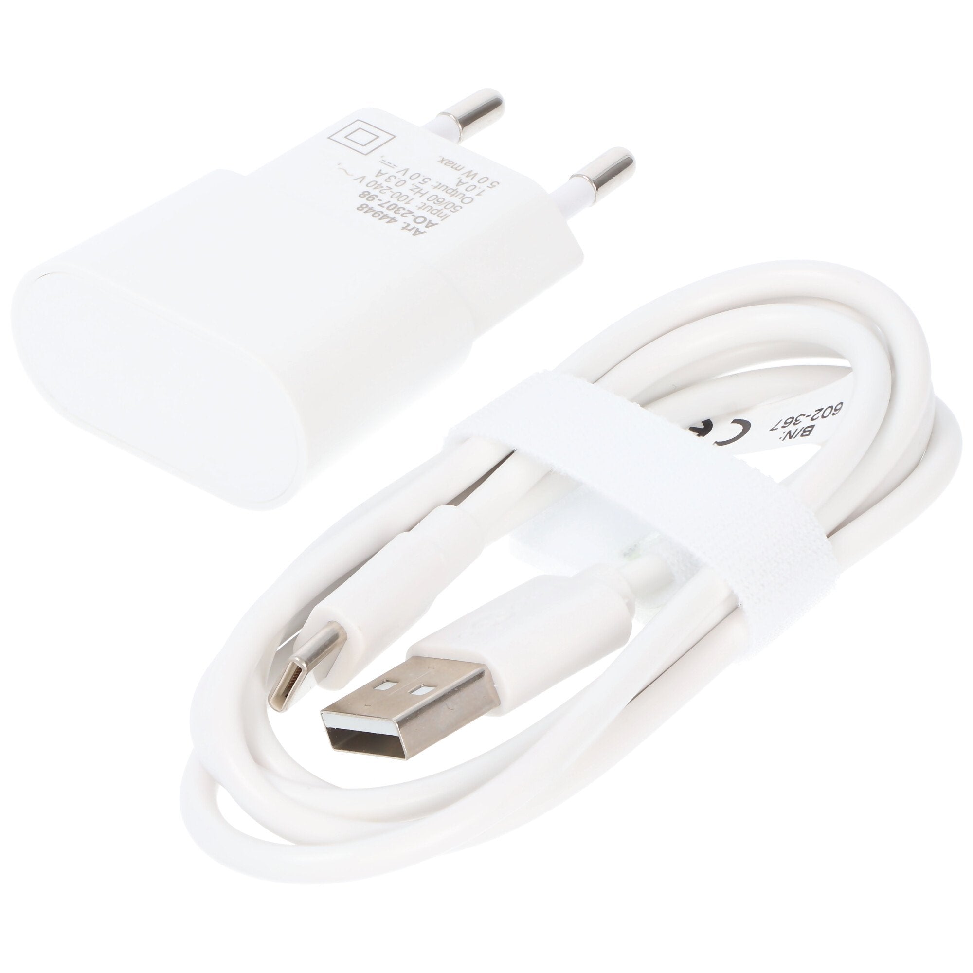 Goobay USB-C™ dual charging set 2.4 A - power supply unit with 2x USB socket and USB Type-C™ 1m cabl