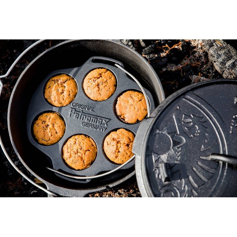 Petromax  Gietijzeren muffin pan