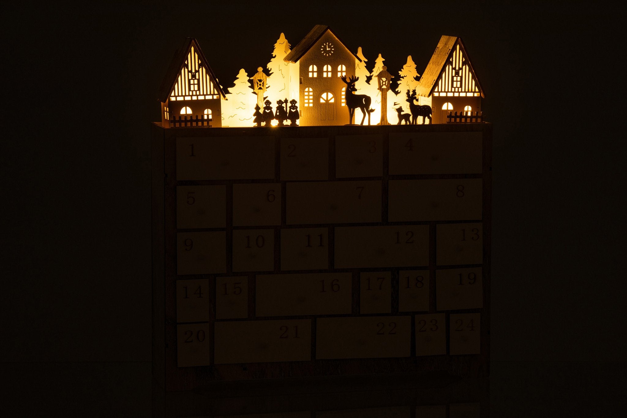J-Line Adventskalender kerst - hout - beige - 40 cm - LED lichtjes - kerstversiering voor binnen