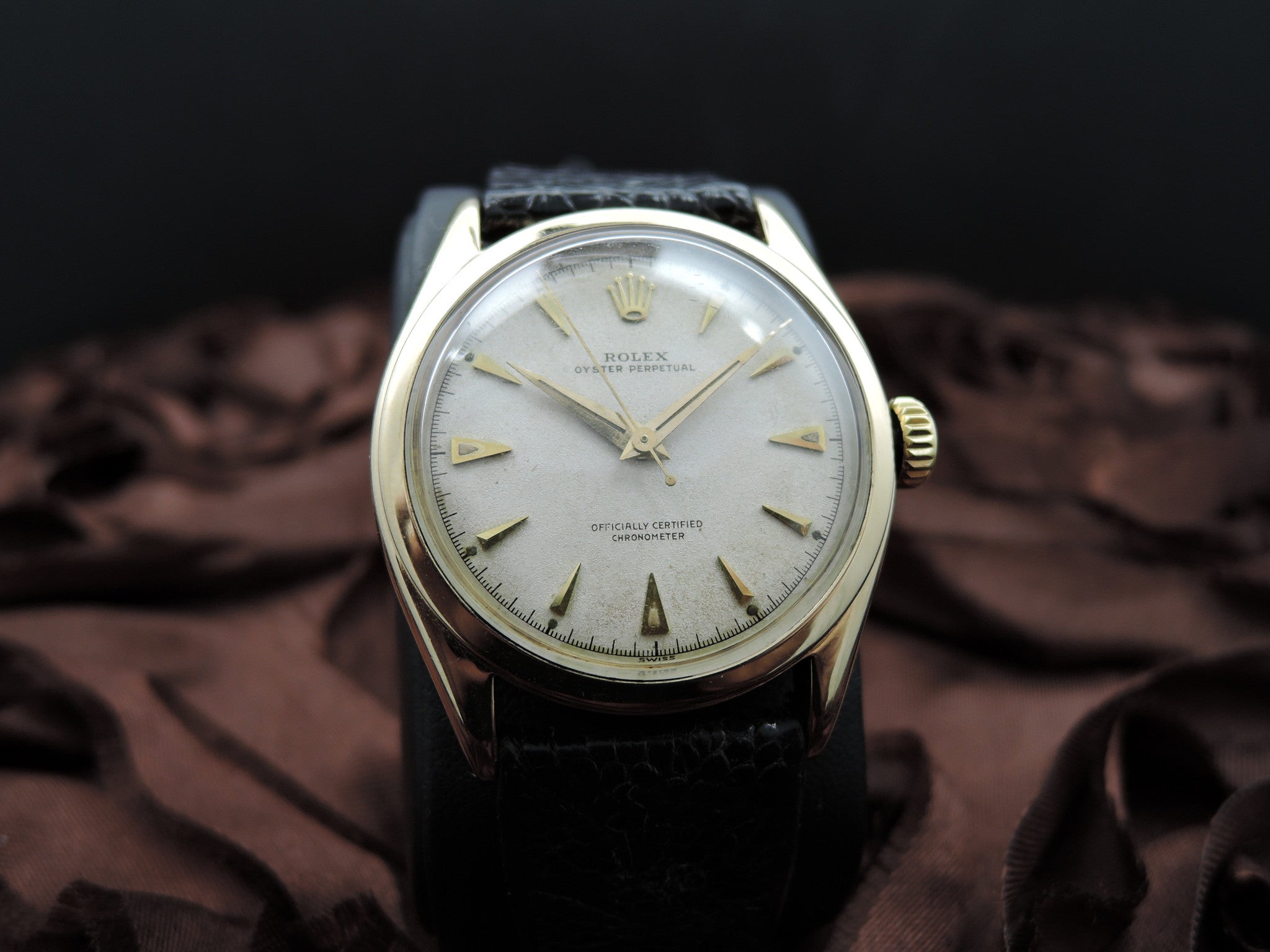 1954 Rolex SEMI-BUBBLEBACK 6084 14K Yellow Gold with Creamy Dial | Alex ...