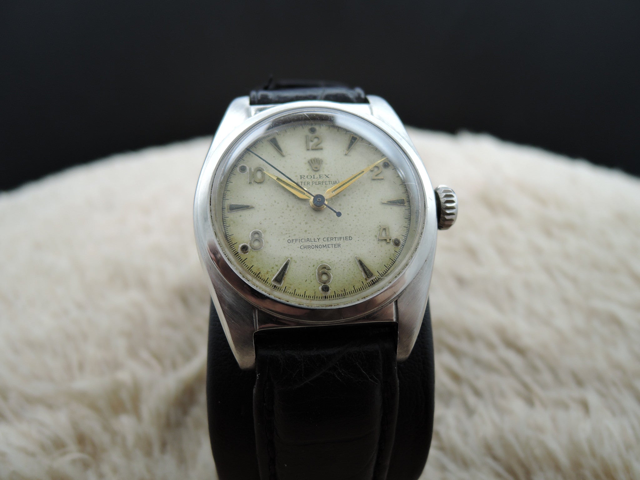 1950 Rolex BUBBLEBACK 6050 with Original Arabic Dial | Alex Pig Timepieces