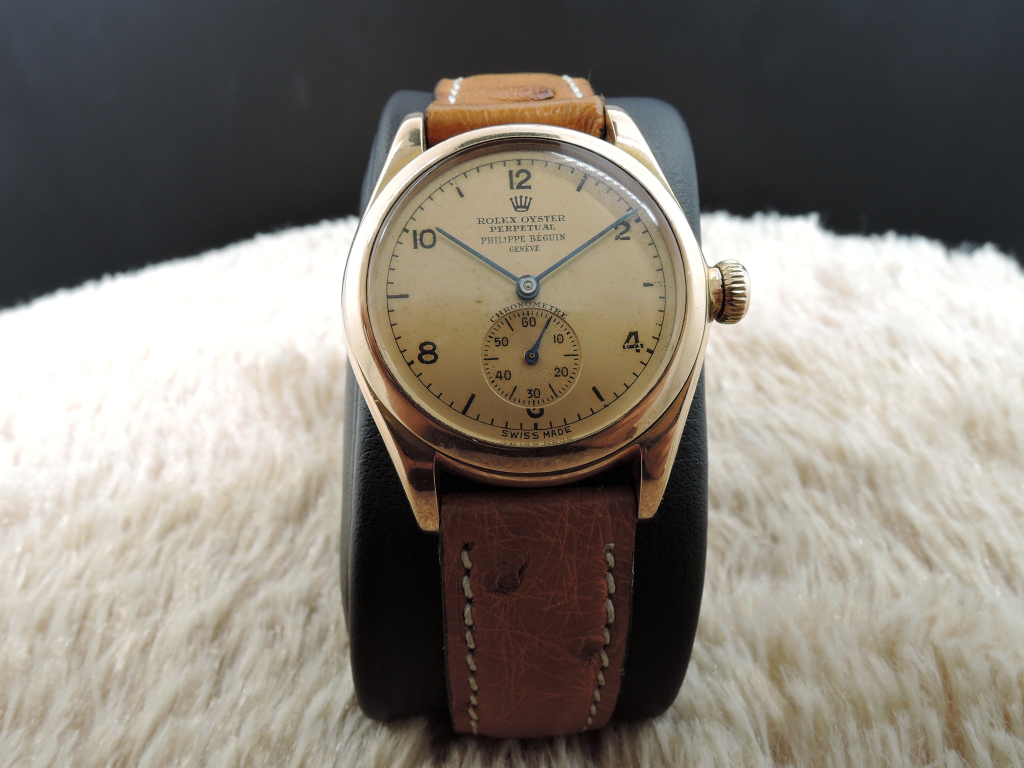 1942 Rolex Bubbleback 3767 Salmon Arabic Dial with Blued Pencil Hands ...