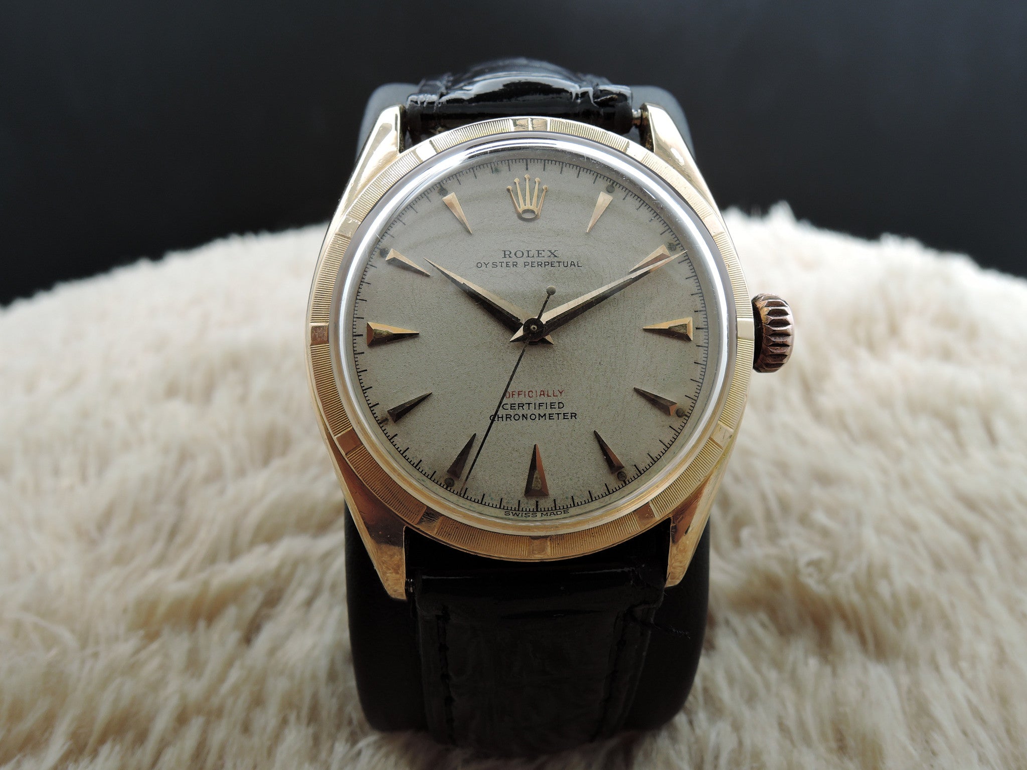 1952 Rolex SEMI BUBBLEBACK 6085 18K ROSE Gold with Red 