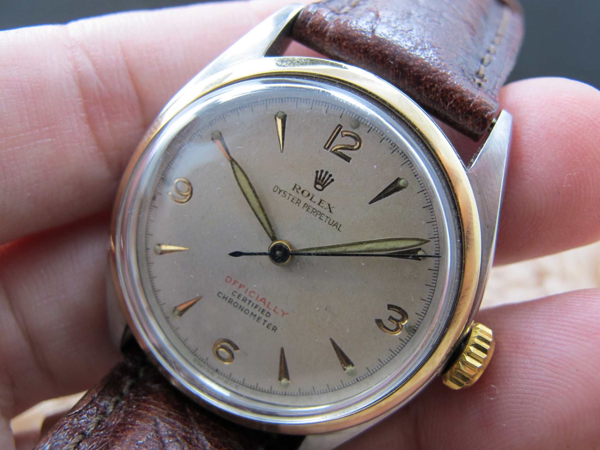 1952 Rolex OYSTER PERPETUAL 6084 Semi-Bubbleback with Red 