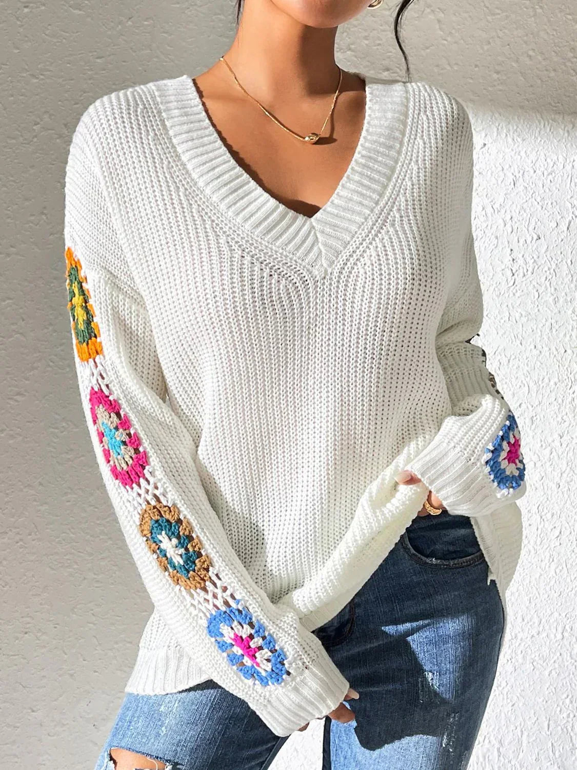 Product Image for Luvik | Blumen Naisten Sweatshirt V-kaula-aukoilla Melanie, Valkoinen / S
