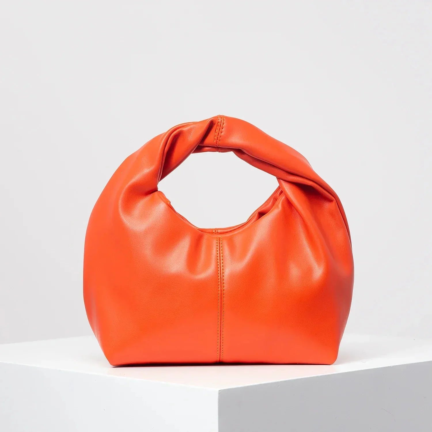 Product Image for Luvik | Laukku Moteknyteveske Clutch Bag Kädessä oleva laukku, Oranssi