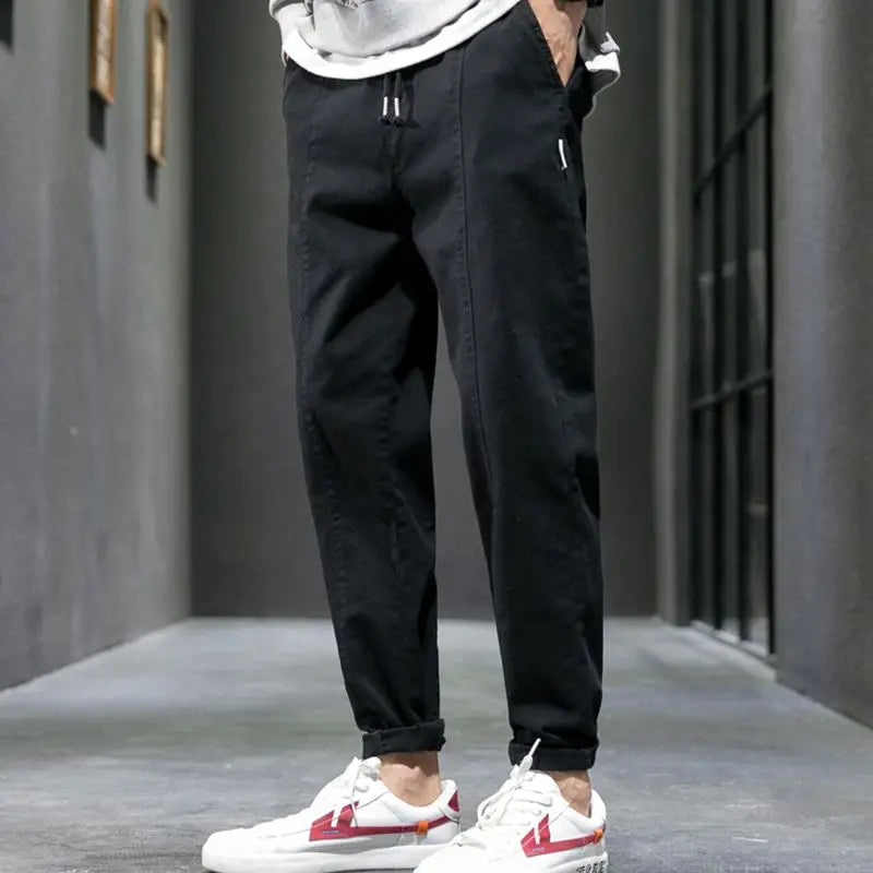 Product Image for Luvik | Easywear Juoksuhousut Kapealla Leikkauksella, Musta / L
