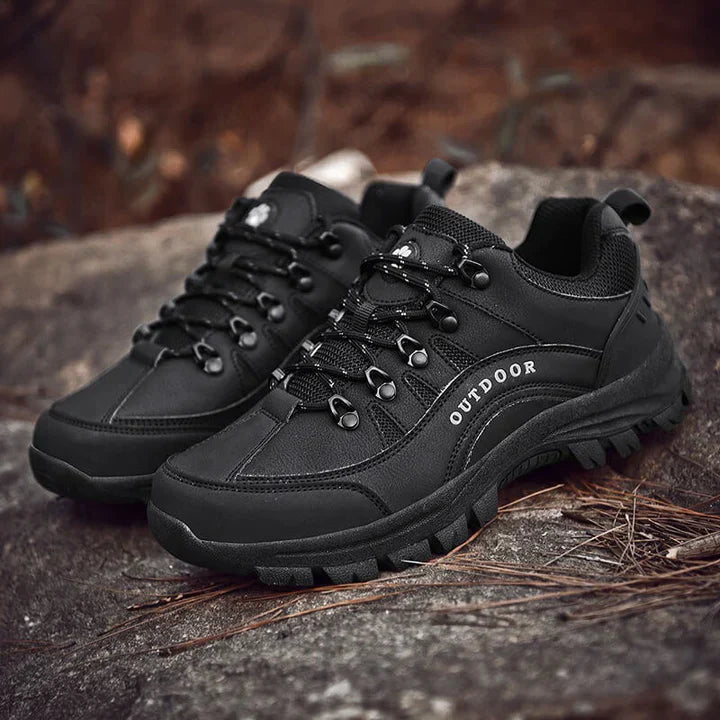 Product Image for Luvik | Vuorattu Vesitiivis Vaelluskengät, Musta / 44