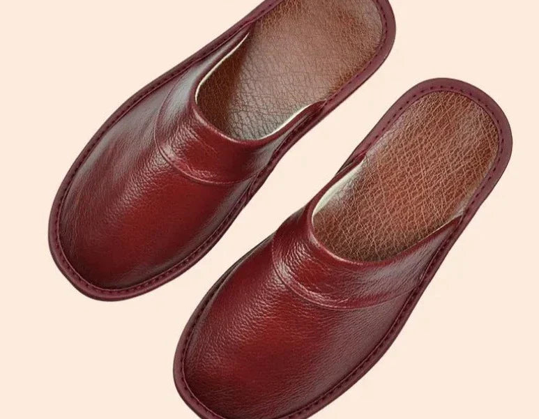 Product Image for Luvik | Mukavat kotitossut miehille mustasta naudannahasta, Voitto Punainen / 41