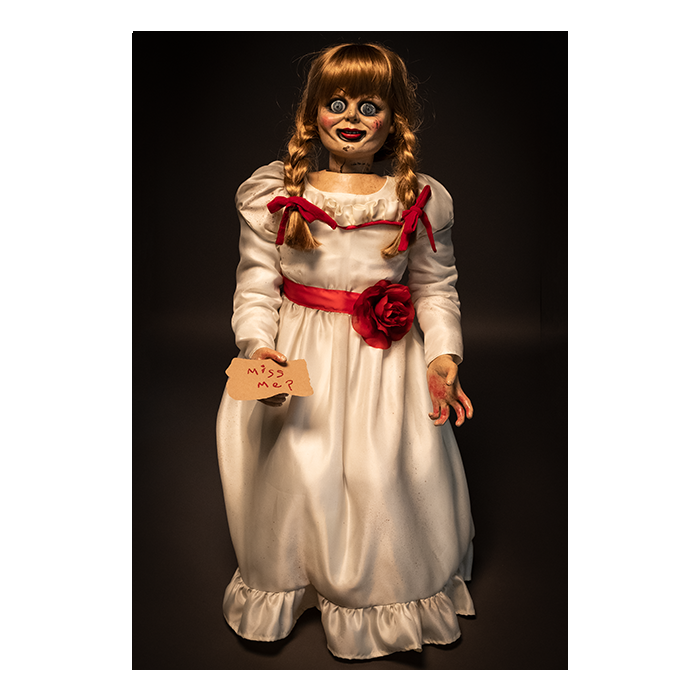 Куклы американская ужасов. Кукла Аннабель the Conjuring. Аннабель Хиггинс кукла. Проклятая кукла Анабель реальная.