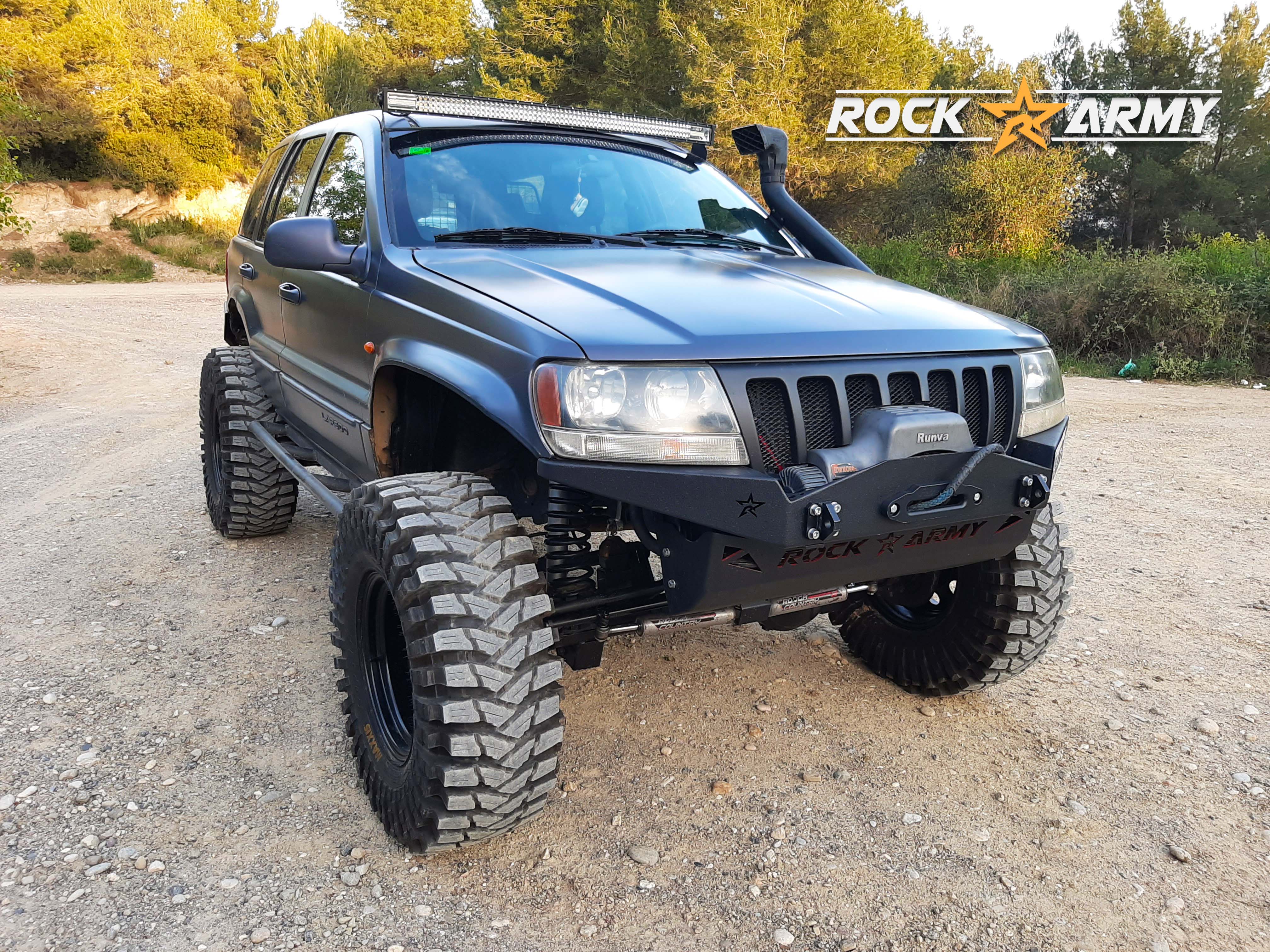 Front Bumper with winch base and protector, XXT Version, Steel, Jeep Grand  Cherokee WJ