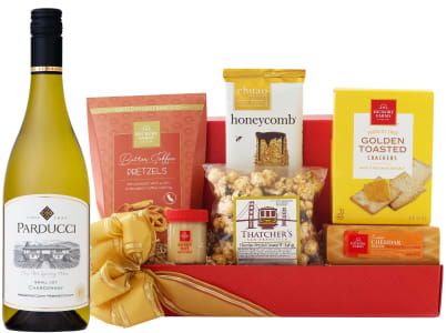 wine and food gift basket