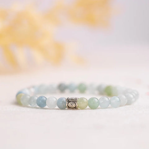 Shop this beautiful beryl aquamarine bracelet