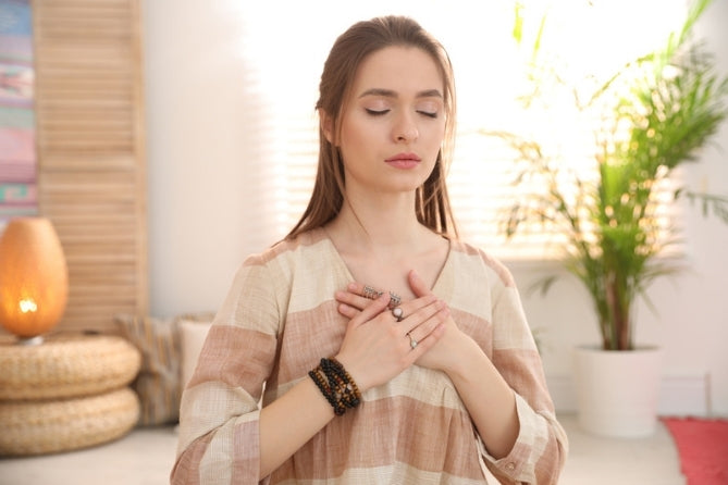 Practising Reiki on yourself for self love healing
