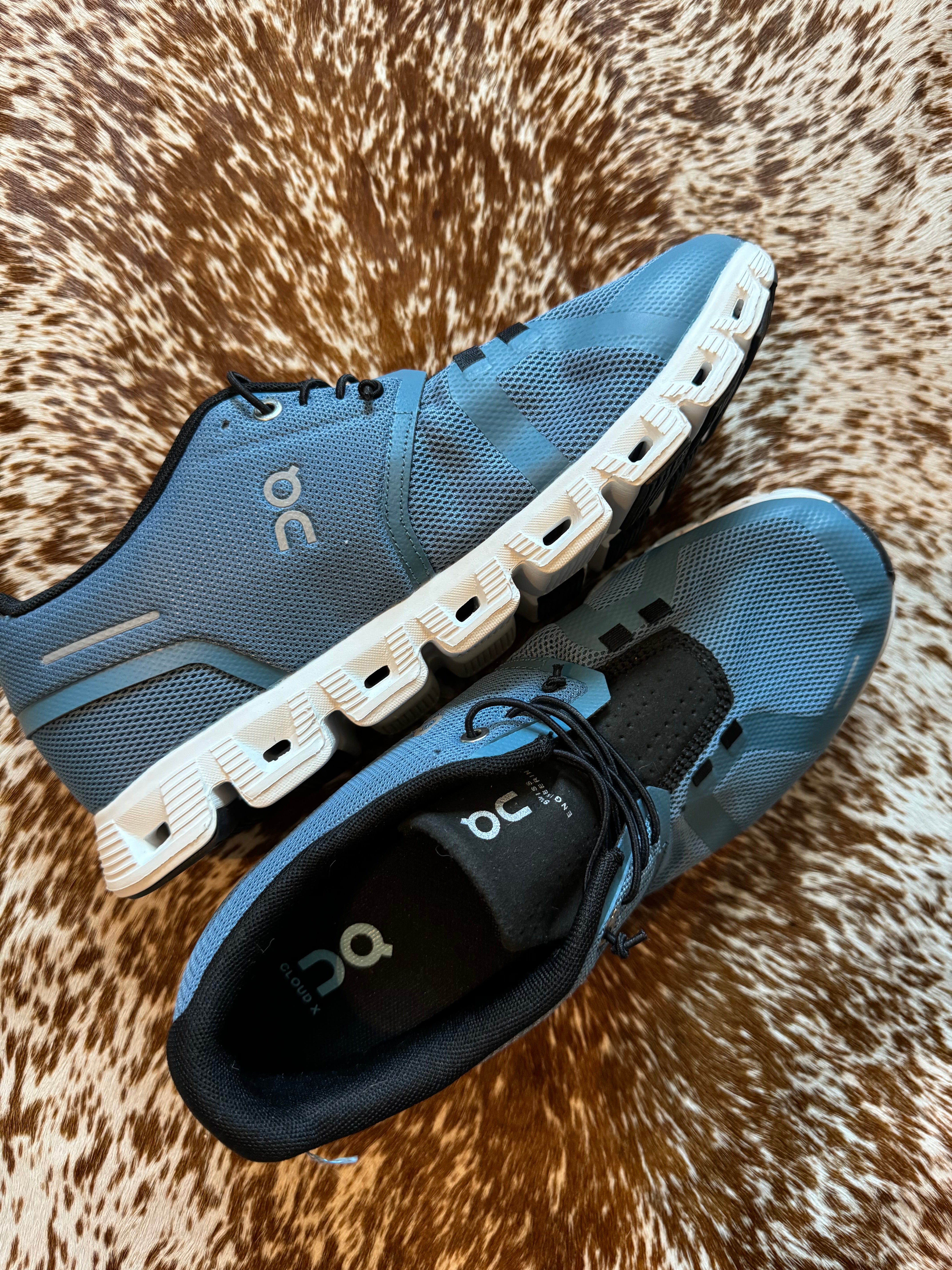 Blue OC LOOK ALIKE Shoes SIZE 10
