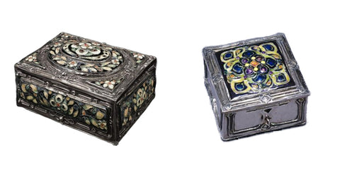 (L) Elizabeth Copeland Covered Box, on display at Los Angeles County Museum of Art; (R) Elizabeth Copeland Covered Box, on display at the Brooklyn Museum