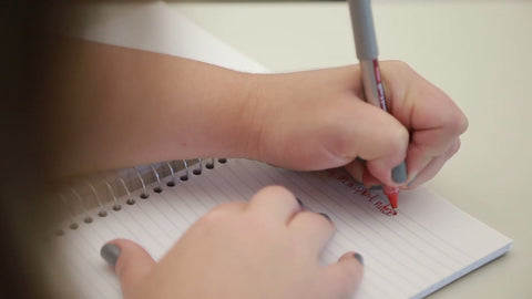 Handwriting tips for left handers