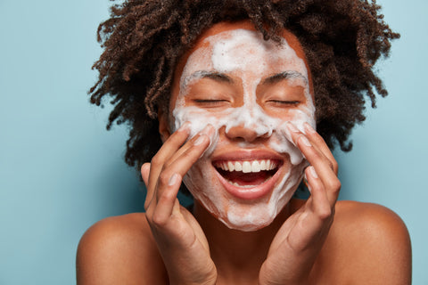 How To Treat Your Oily Skin- Unblemished Skincare Solutions