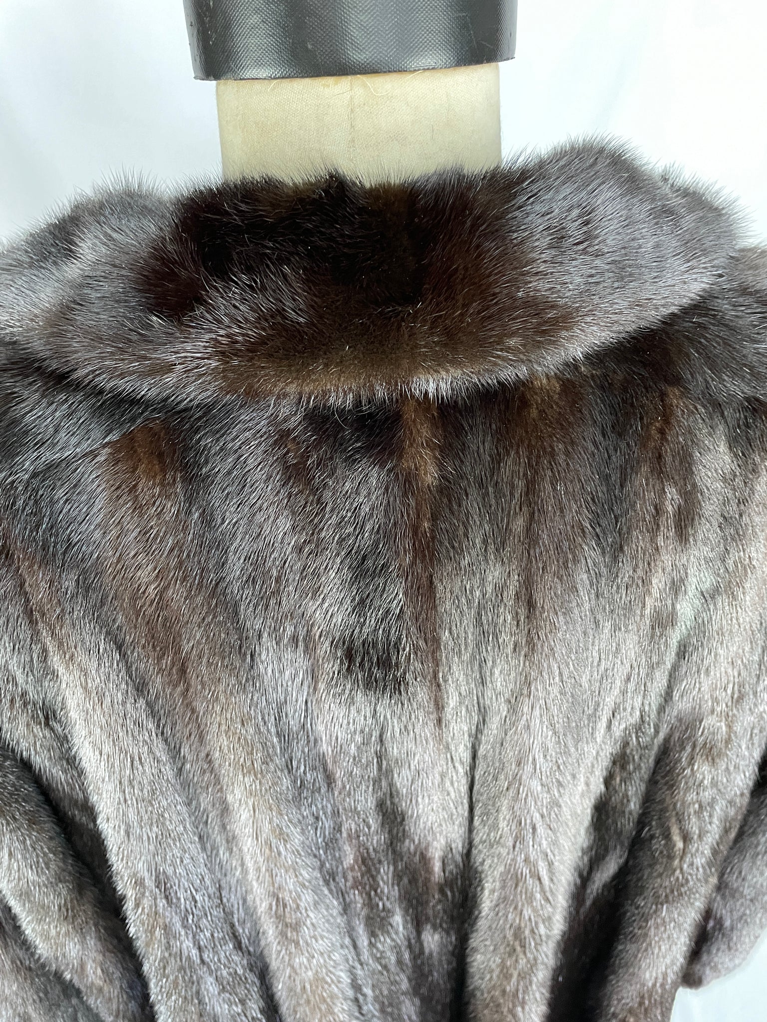 Fully Stranded Natural Black Diamond Mink Coat – Linda Black