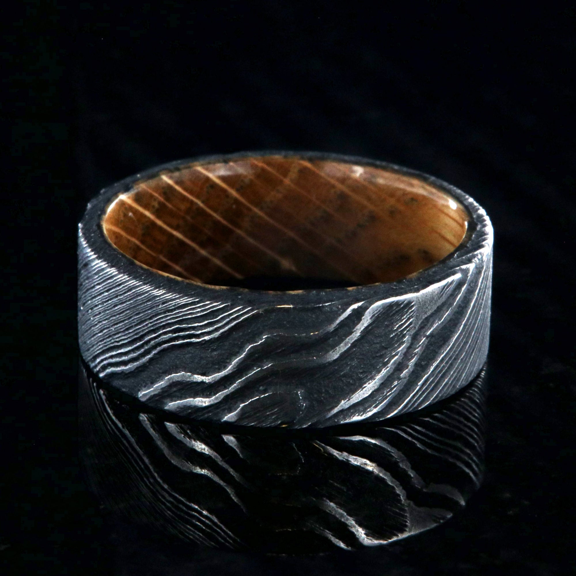 Men's Country The Lynchburg | Black Hammered Charred Whiskey Barrel Wedding Ring Size 14.5