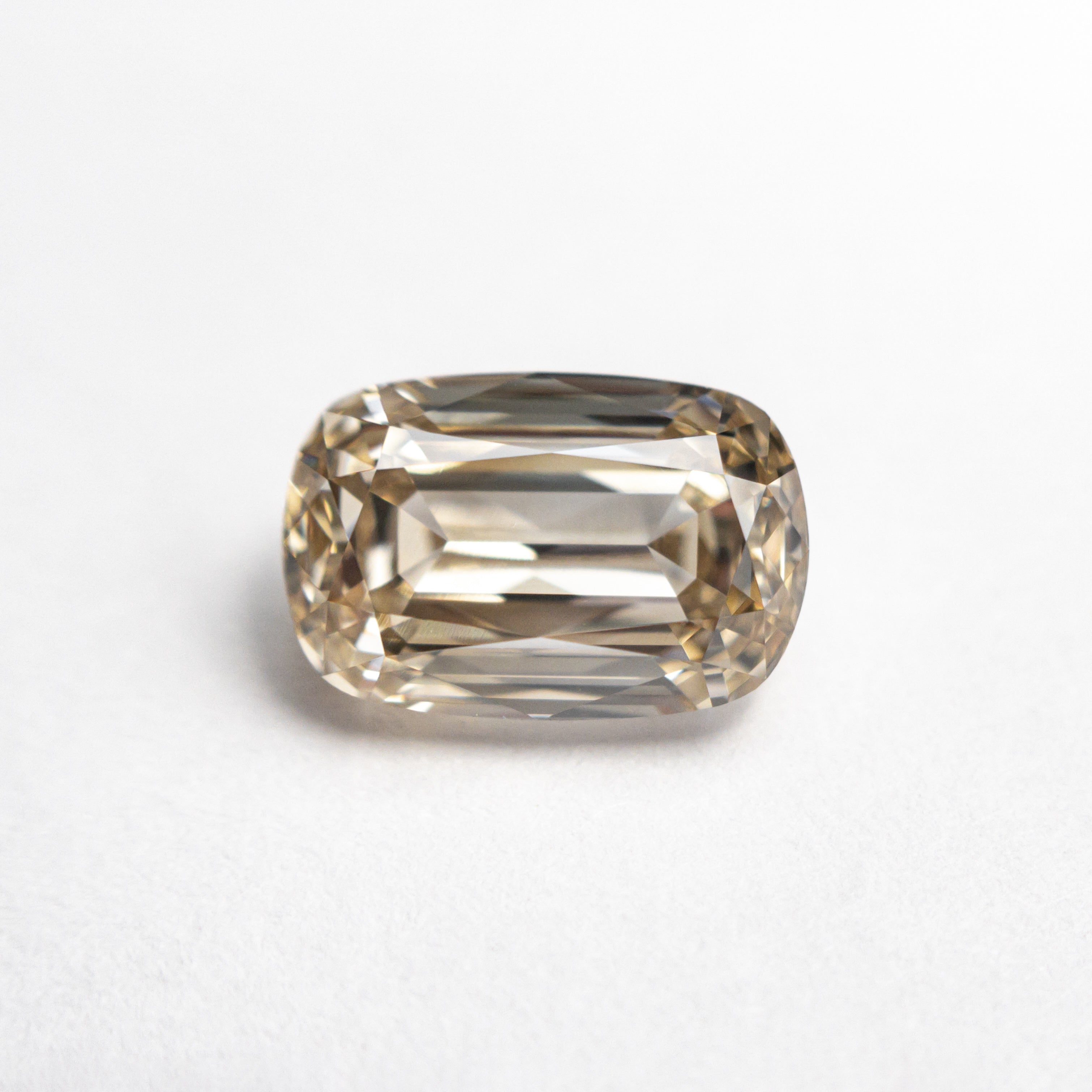 2.12ct 9.00x5.99x4.11mm VVS2 C4 Cushion Brilliant 🇨🇦 23210-01