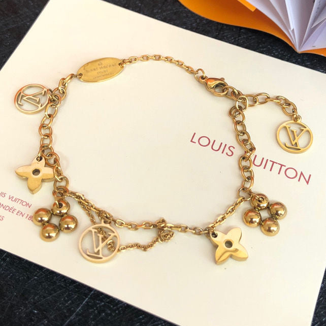 LV Louis Vuitton Irregular Clover Flower Bracelet Small Flower Necklace Temperament Small Fresh Pres