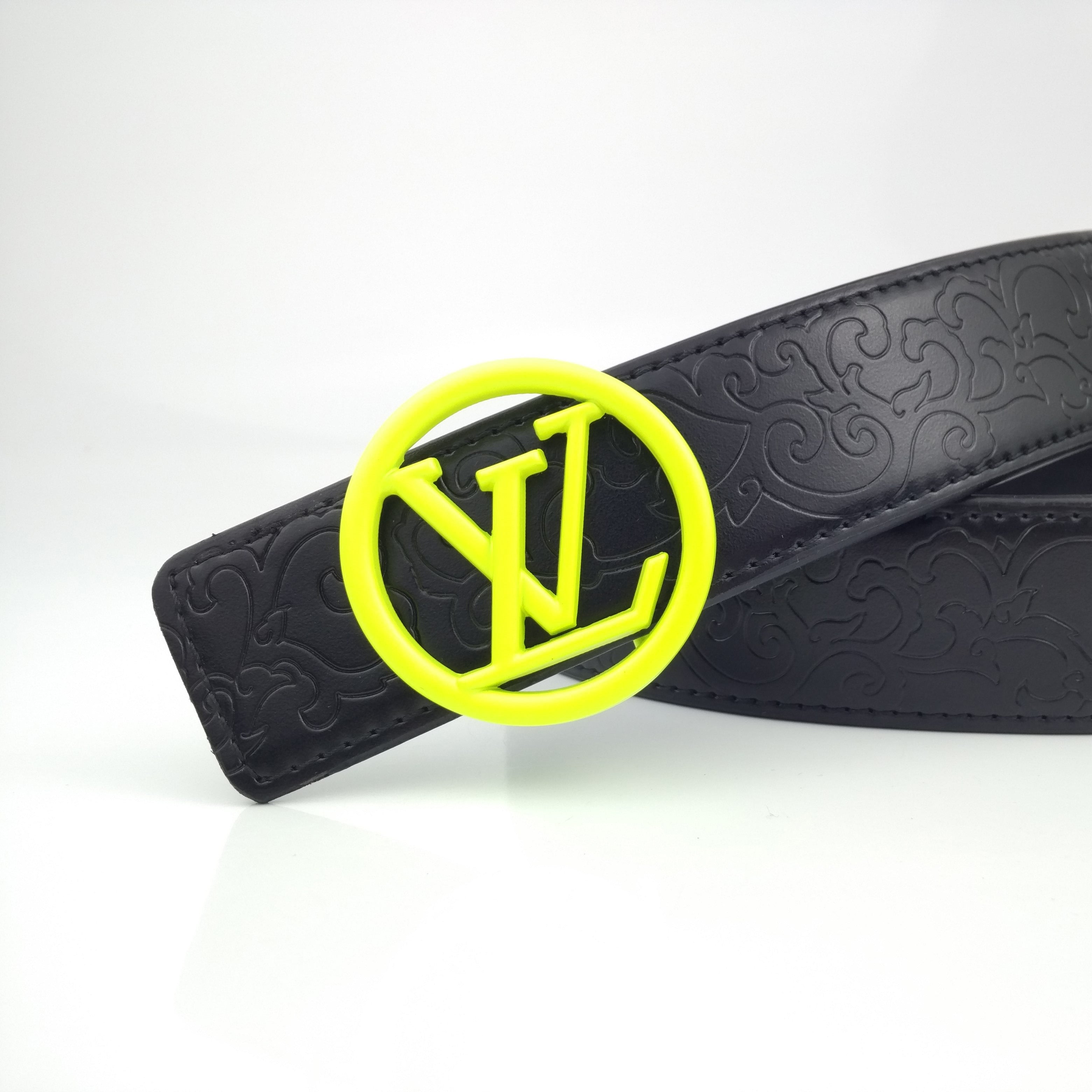 LV Louis Vuitton Fashion Men's Round Letter Buckle Carved Pattern Belt