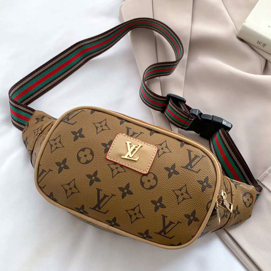 Louis Vuitton LV classic casual zipper belt bag fashion men and women shoulder messenger bag