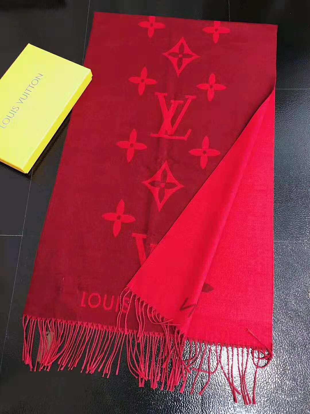 Inseva LV Louis Vuitton Classic Stylish Women Men Cashmere Cape Tassel Scarf Scarves Shawl Accessori