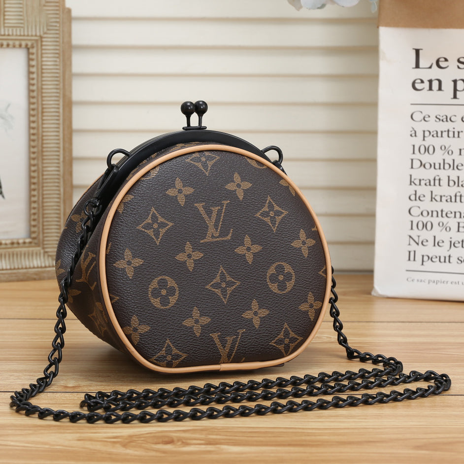 Louis Vuitton LV Hot Sale Retro Mini Small Round Bag Coin Purse Fashion Ladies One Shoulder Messenge