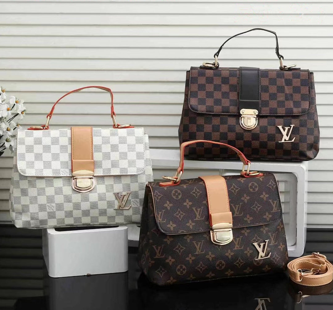 LV Louis Vuitton Classic Print Letters Flap Handbag Shoulder Bag Messenger Bag Coffee tartan