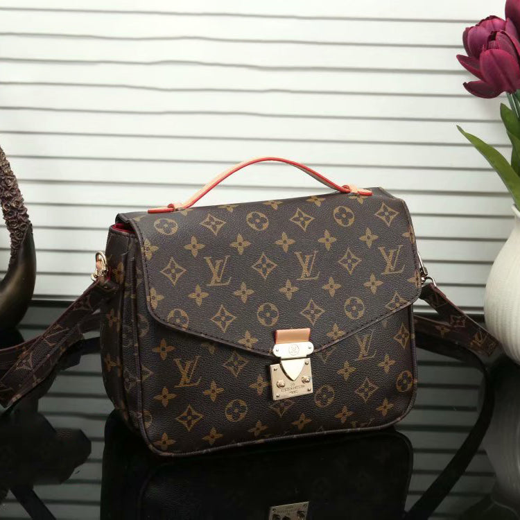 Louis Vuitton LV handbag ladies fashion one shoulder messenger b