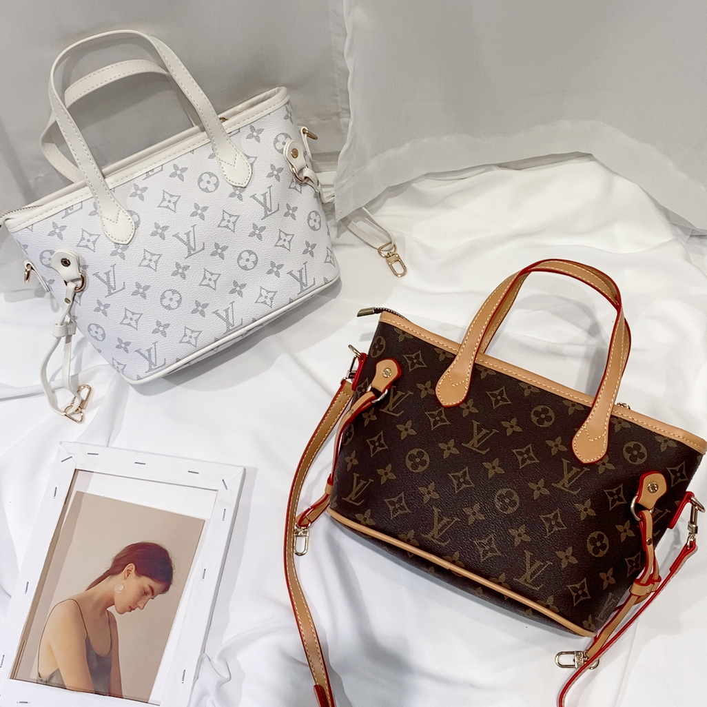 LV Louis Vuitton Fashion Ladies Retro Handbag Shoulder Messenger